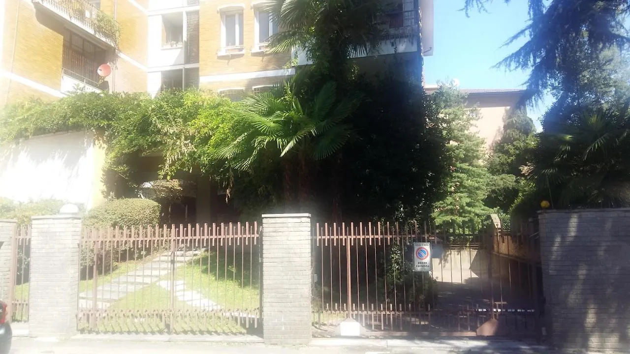 La Martino B&B Varese 0*,  Italia